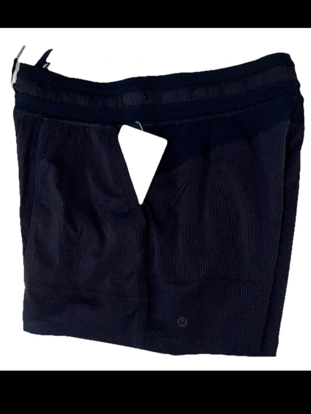 NWT LULULEMON SIZE 6 DANCE STUDIO HIGH RISE 3.5”L SHORT AUTHENTIC BLACK